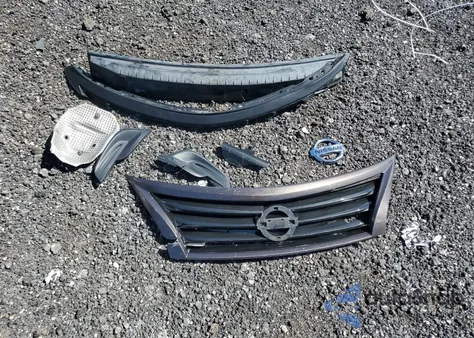 2013 Nissan Altima 2.5 z USA, uszkodzony, nr VIN 1N4AL3AP5DC262812